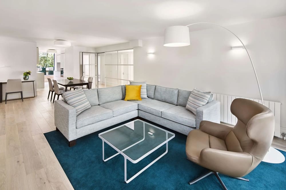 The Brick St Apartments, Mayfair: Living room, photo 1
