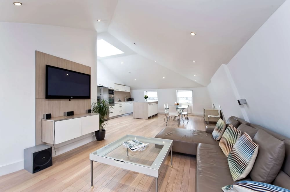 Nevern Place Apartments, Earl's Court: Living room, photo 1