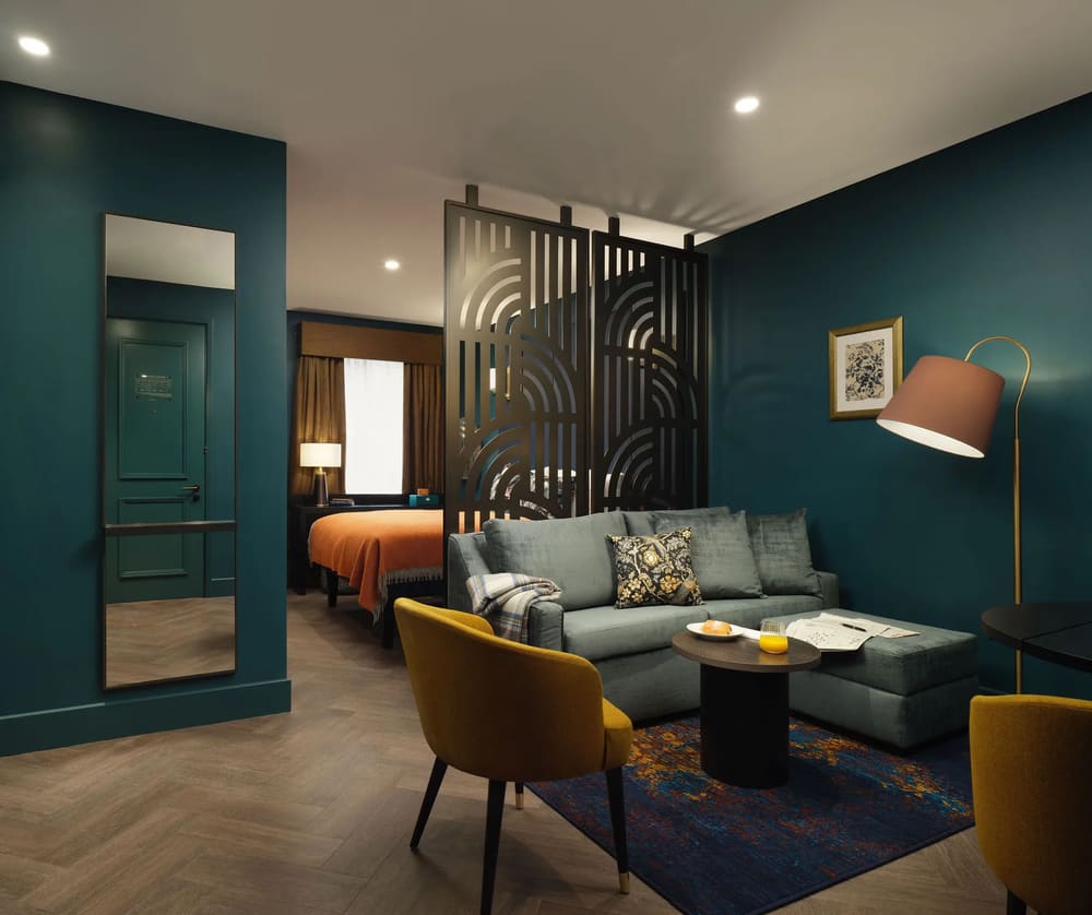 The Other House Apartments, Kensington: Living room, photo 1