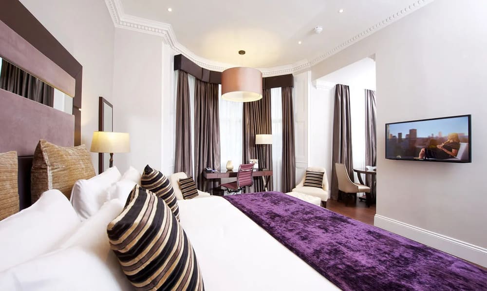 Queens Gate Gardens, Kensington: Bedroom, photo 1