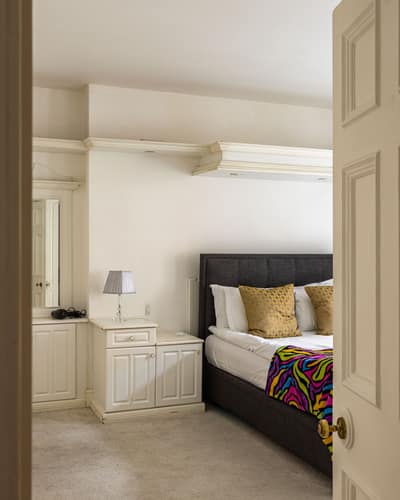 70 Duke Street Two Bedroom Apartment, Mayfair: Hallway leading to kitchen and reception room