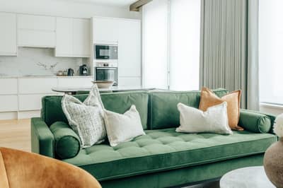 Apartment One, Three Kings Yard, Mayfair: Living room with seating and dining table