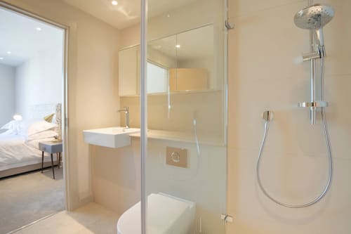 3 bedroom apartment in Pimlico A, Pimlico: Bedroom, photo 8