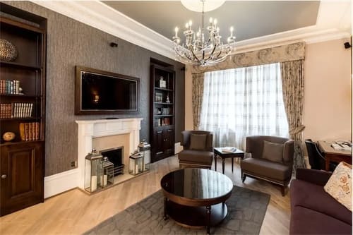 The Half Moon St Residences, Mayfair: Living room, photo 4