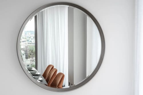 Tower Hill Apartments, East London: Living room, photo 9