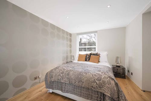 Three Harrington Gardens, Kensington: Bedroom, photo 9
