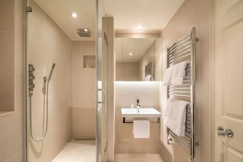 The Brick St Apartments, Mayfair: Bathroom, photo 6