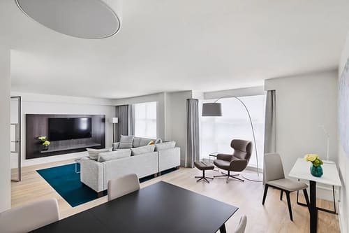 The Brick St Apartments, Mayfair: Living room, photo 2