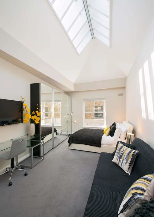 Three Harrington Gardens, Kensington: Studio, photo 8