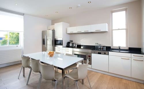 Nevern Place Apartments, Earl's Court: Kitchen, photo 9