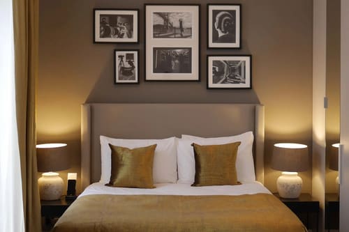 Nevern Place Apartments, Earl's Court: Bedroom in a one-bedroom apartment, photo 2