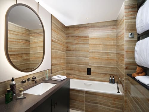 The Other House Apartments, Kensington: Bathroom, photo 7