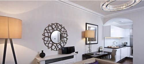 Stanhope Gardens Apartments, Kensington: Living room in a one-bedroom apartment, photo 3