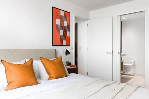 Blandford Street Apartments, Marylebone: Bedroom in a three-bedroom apartment, photo 8
