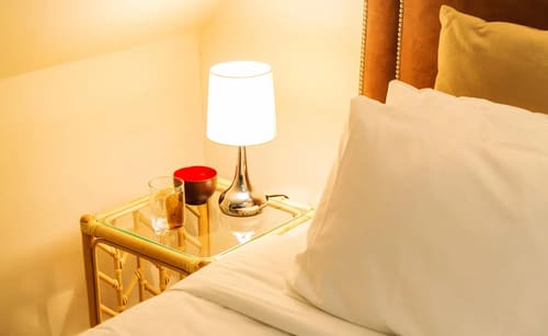 Cannon Street, East London: Bedroom in a one-bedroom apartment, photo 3