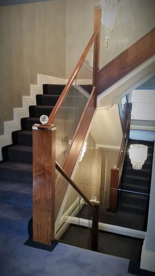 Grosvenor Hill, W1K, Mayfair: Staircase with glass balustrade