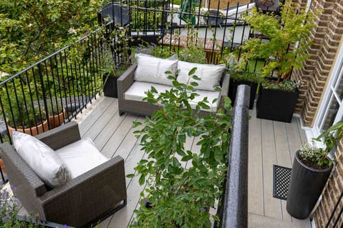 The Little Boltons Apartment, Chelsea: Terrace with outdoor sofa and planting