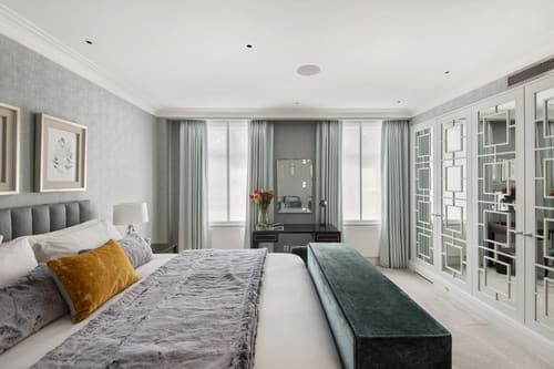Hyde Park Residence, Mayfair: Master bedroom, photo 2