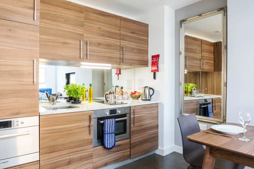 Lancaster Gate Apartments, Paddington: Bedroom in a one-bedroom apartment, photo 6