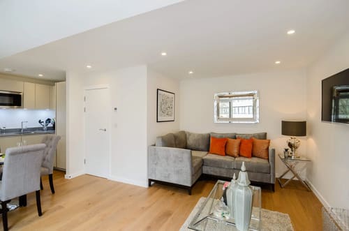 Ashburn Gardens, Kensington: Living room, photo 7