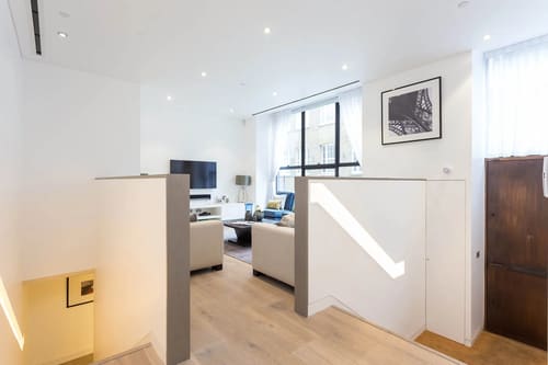 Kenrick Place, Marylebone: Living room seen from a mezzanine