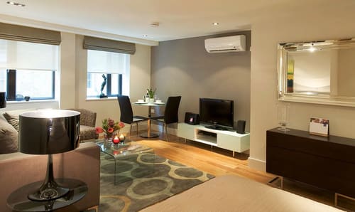 Lovat Lane, East London: Studio, photo 7