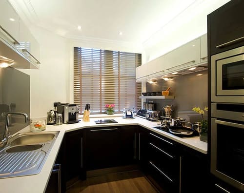 Buckingham Gate, Pimlico: Kitchen, photo 2