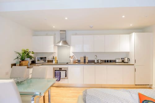 Howick Place, Pimlico: Bedroom in a two-bedroom apartment, photo 5