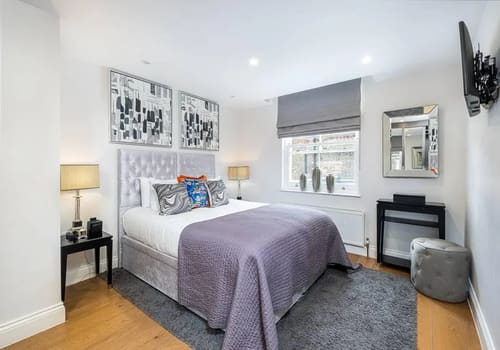 Ashburn Gardens, Kensington: Bedroom, photo 2