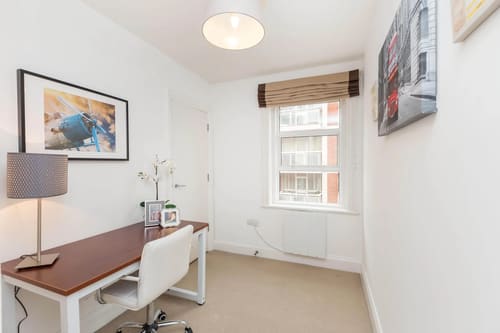 Picton Place, Mayfair: Study with desk and window blind