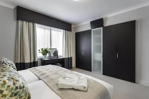 Arlington House, Mayfair: Bedroom in a two-bedroom apartment, photo 7