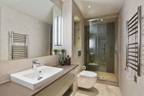 The Westminster Apartments, Victoria: Bathroom, photo 3