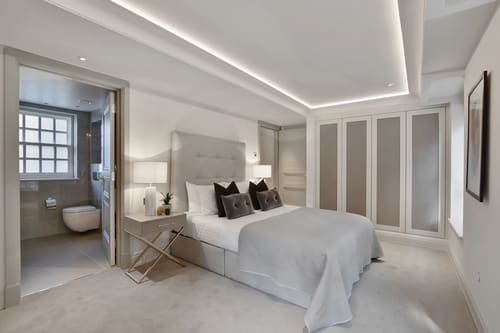 The Westminster Apartments, Victoria: Bedroom, photo 6
