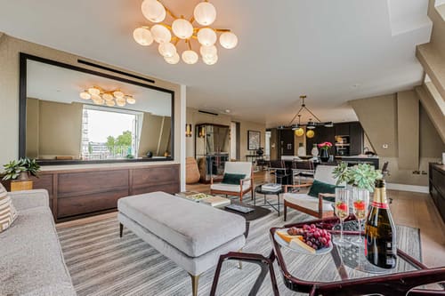 The Westminster Residences, Westminster: Open-plan living room with globe chandelier