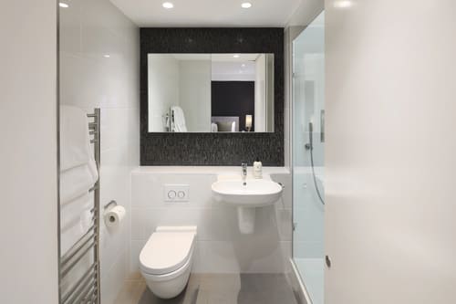 The Fitzrovia Apartments II, Fitzrovia: Bedroom in a two-bedroom apartment, photo 6