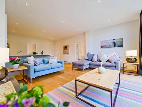Serviced apartments in Surrey
