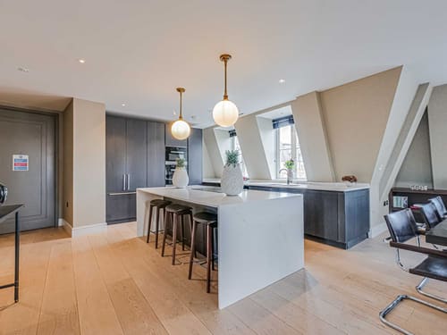 Serviced apartments in Westminster