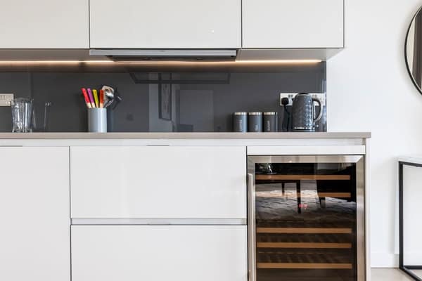 16 On Shoenix, apartment in Battersea
