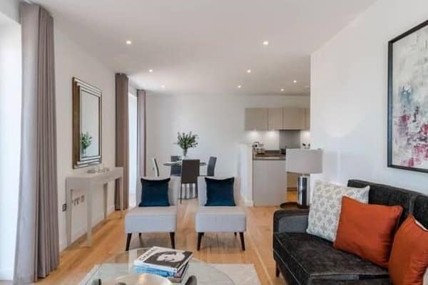 Eight On Danvers, apartment in Battersea
