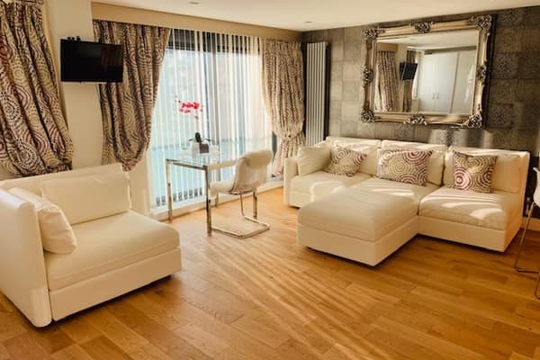 Millharbour One Bedroom Apartment, apartment in East London