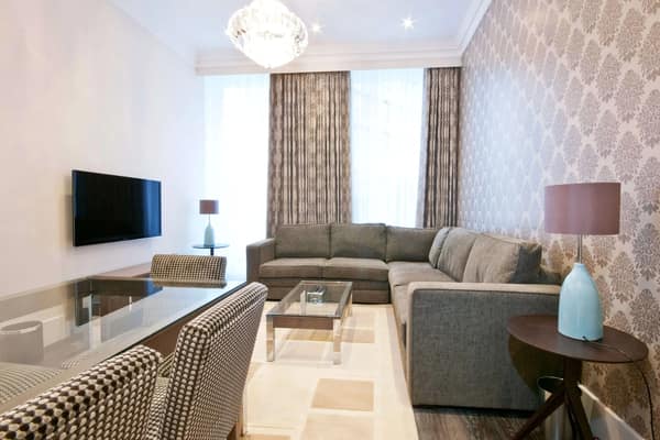 Ashburn Court, Kensington, apartment in Kensington
