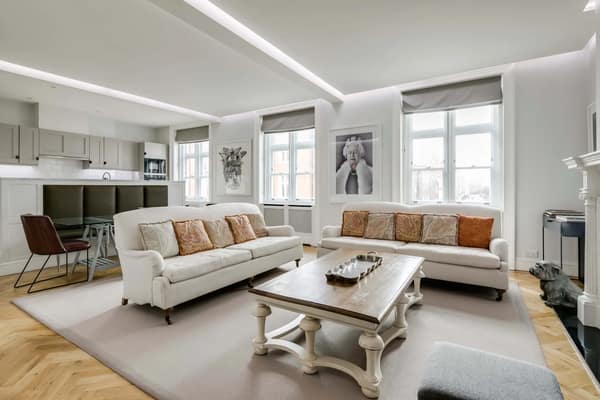 Prime Mayfair 3 bedroom Apartment, apartment in Mayfair