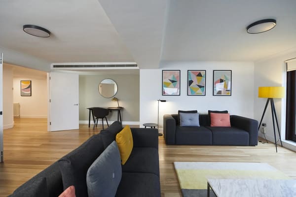 The Monarch Apartments, serviced apartments in Kensington