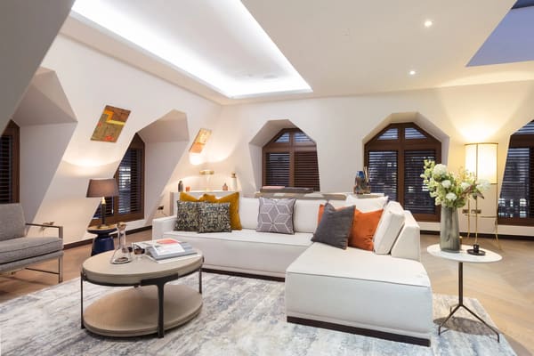 The Golden Square Apartments, serviced apartments in West End