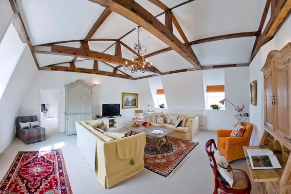 Craven House, serviced apartments in Hampton Court