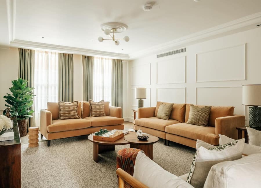 Interior at Jeeves, Claridge House
